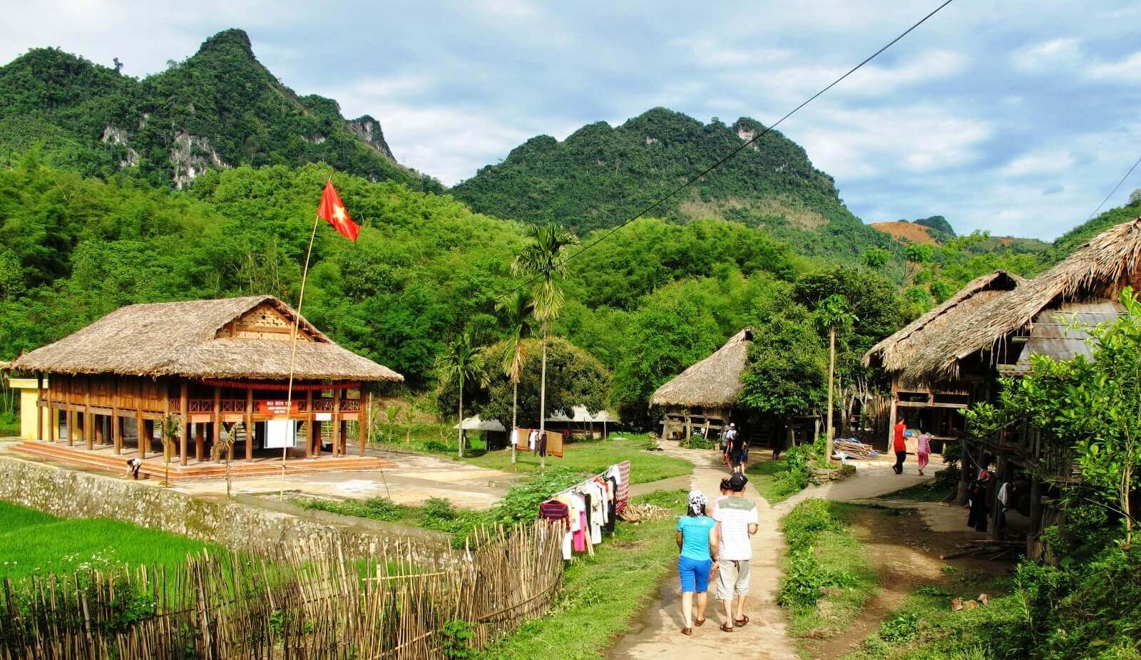 Mai Chau Pu Luong Nature Reserve Escape 4days